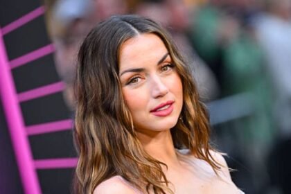 Imagem da filmografia da atriz Ana de Armas