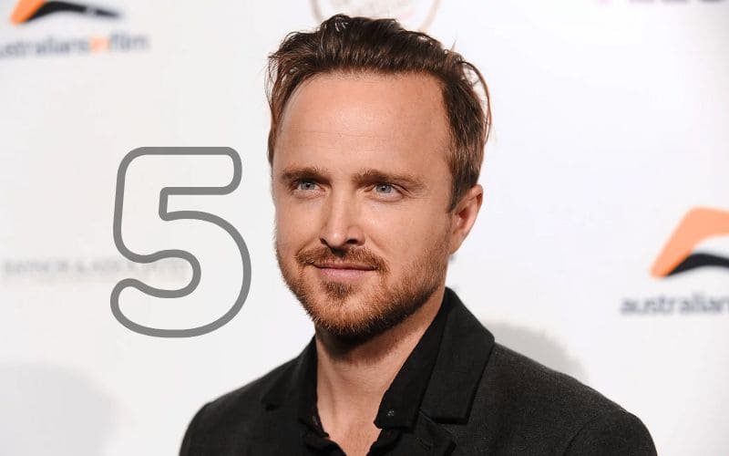Imagem do ator Aaron Paul sobre 5 filmes essenciais
