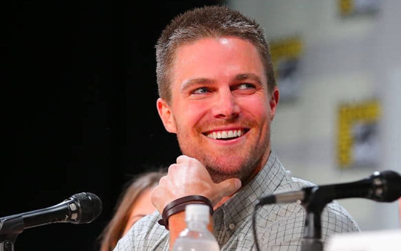 Stephen Amell encerra o seu legado!