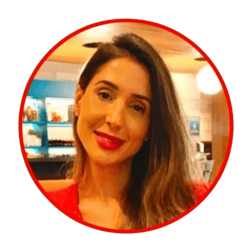 Imagem de um dos autores (as), Redatora Valana Martins